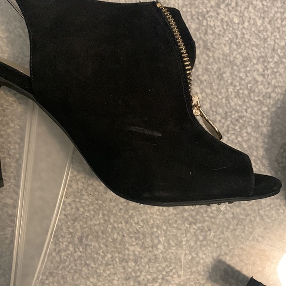 PRICE ⬇️ {Anne Klein} black heels - Picture 6 of 6